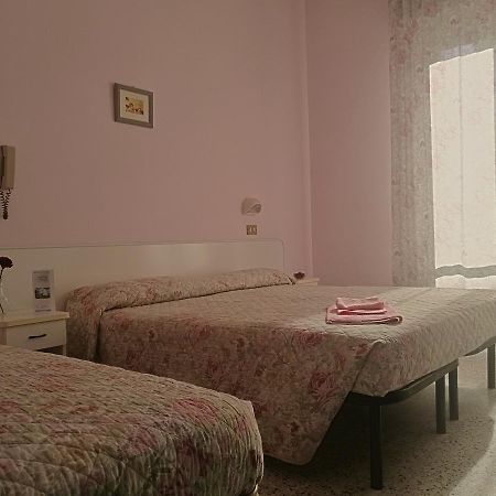 Hotel Villa Donati Viserbella di Rimini Dış mekan fotoğraf