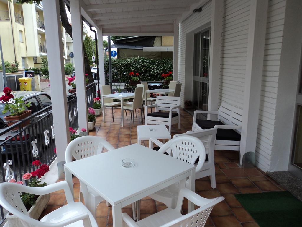 Hotel Villa Donati Viserbella di Rimini Dış mekan fotoğraf